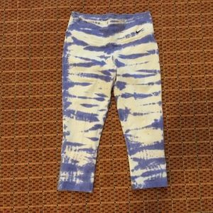 Nike Pants - NIKE DRI-FIT TIE DYED RUNNING CAPRIS S Nike Pants - NIKE DRI-FIT TIE DYED RUNNING CAPRIS S